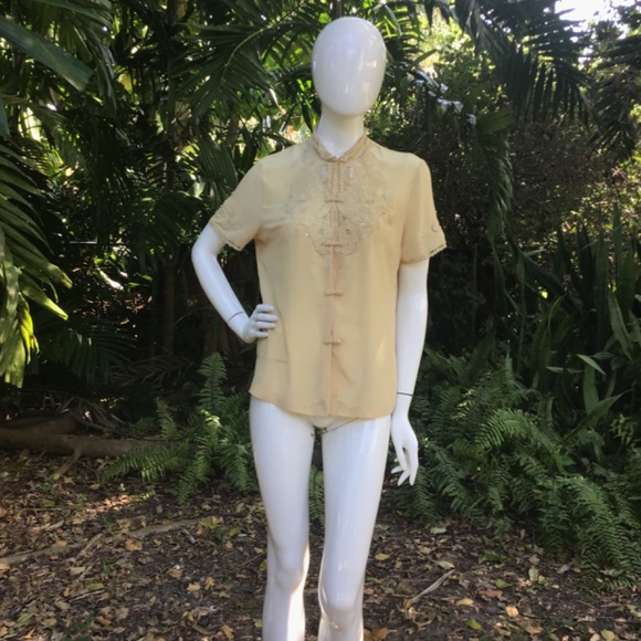 Vintage silk embroidered Chinese Blouse - Picture 4 of 7